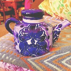A little Teapot, Short and Stout😊 Made in Mexico. EC  New Blue and white 💰⬇️
